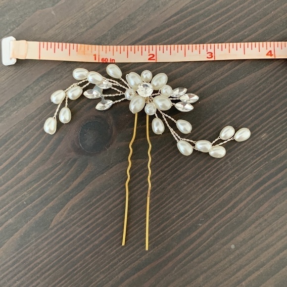 Hairpin accessory - Picture 2 of 3